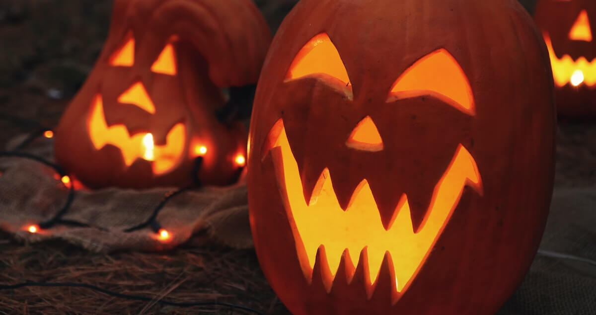 Halloween i dekorowanie dyni to popularne jesienne zajęcia